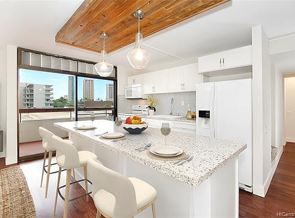 3rd image of 2029 Ala Wai Blvd #Penthouse B