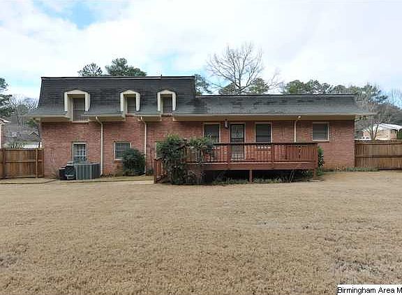4th image of 1913 Branchwood Dr