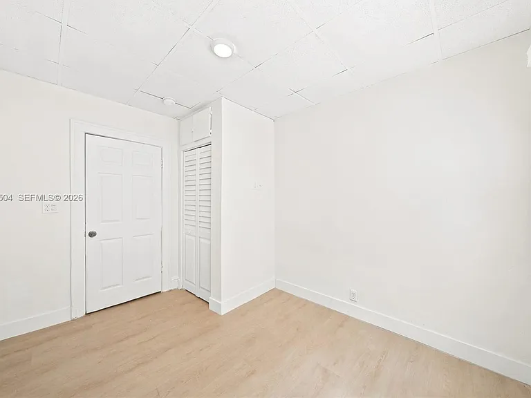 125 NE 56th St #1 — Photo 3