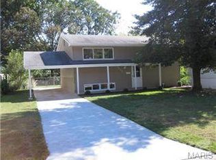 5220 Ville Maura Ct, Hazelwood, MO