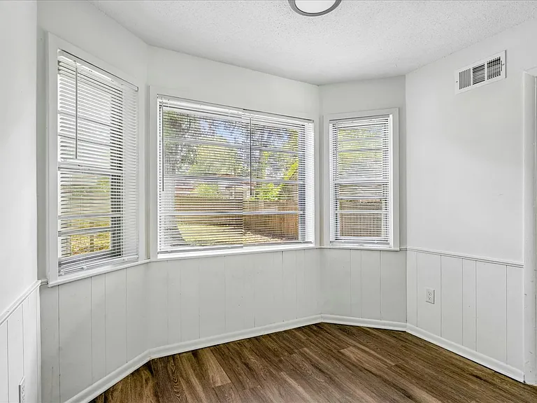 3844 Marston Rd — Photo 14