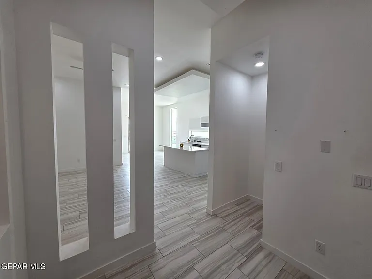 14816 John McNeely Ave — Photo 5