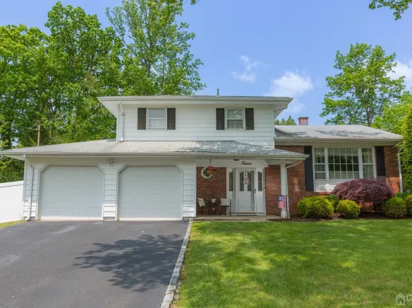 12 Jill Ter, Succasunna, NJ 07876