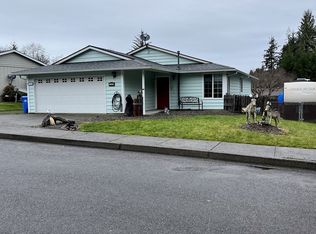 117 Swain Ct, Reedsport, OR 97467