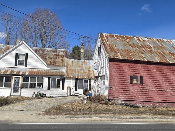 5th image of 1443 Main Street