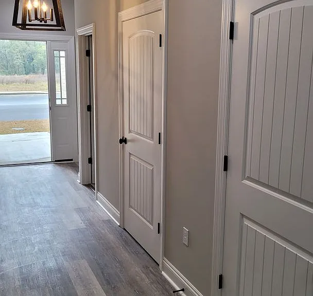 109 Jennie Dr — Photo 11