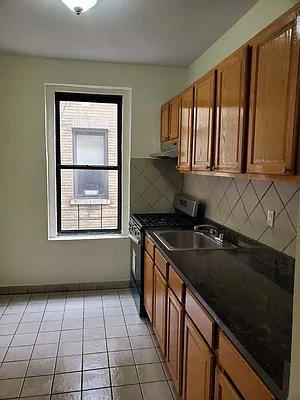 Rented by Manhattan Flats | media 12