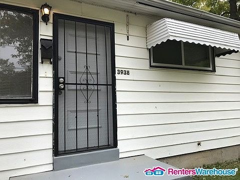 3rd image of 3938 Cranberry Ln