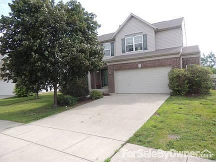 Front of the House
						:
						Brick Front with 2 1/2 car garage.