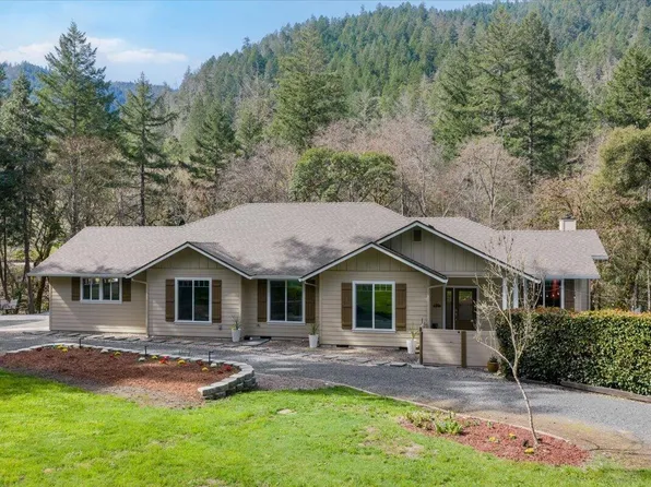 790 Savage Creek Rd, Grants Pass, OR 97527