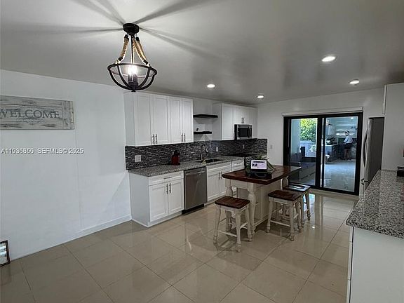 5th image of 11771 SW 179th Ter