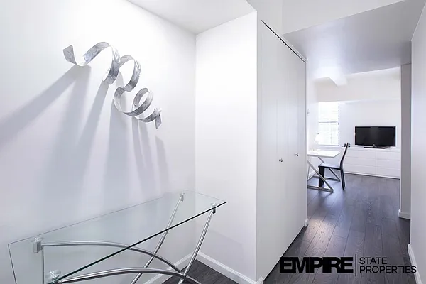 Rented by Empire State Properties | media 1