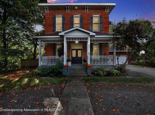 421 Forest St, Charlotte, MI 48813