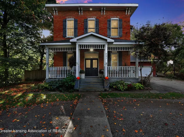 421 Forest St, Charlotte, MI 48813