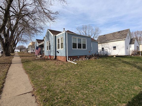 2nd image of 532 Leroy St