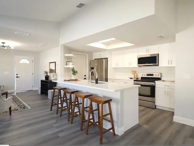 8434 N River Dune St — Photo 9
