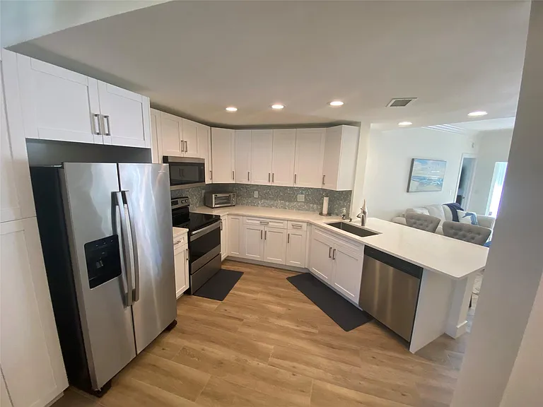 2286 Anchorage Ln #A — Photo 8