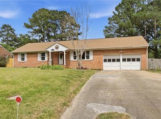 210 Beechwood Dr, Suffolk, VA 23434