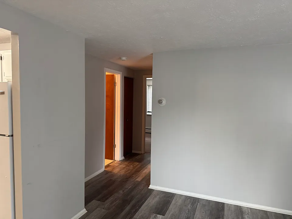 18865 Detroit Ext #103