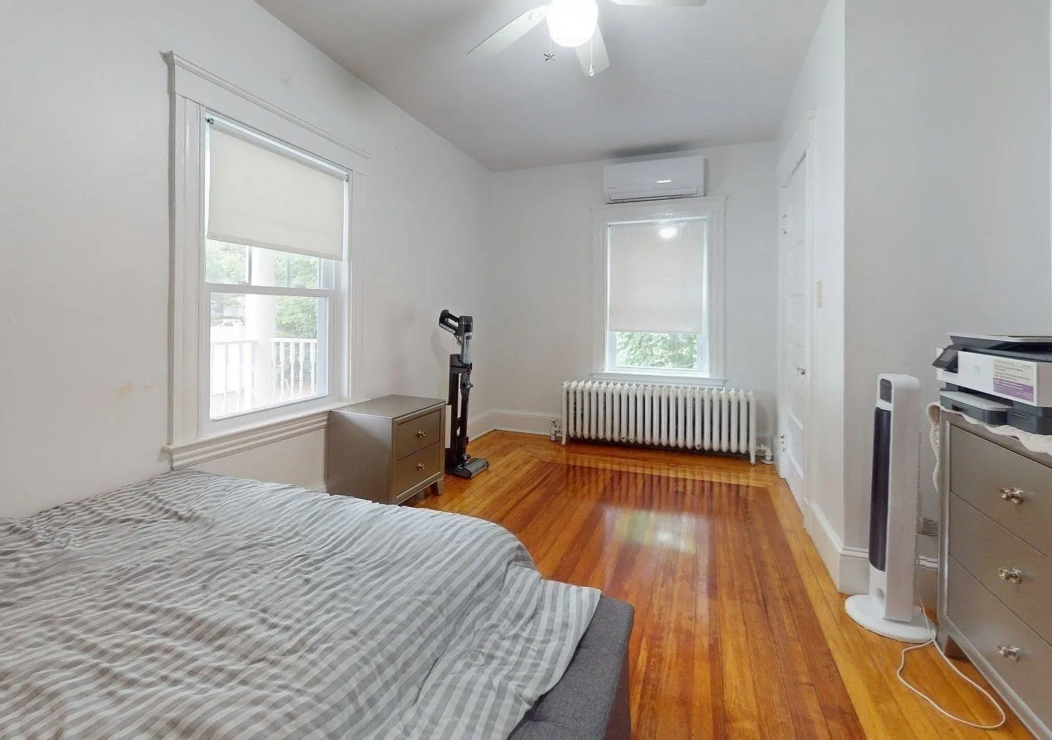 3 bed, 1500 sqft, $3,650 — Photo 2