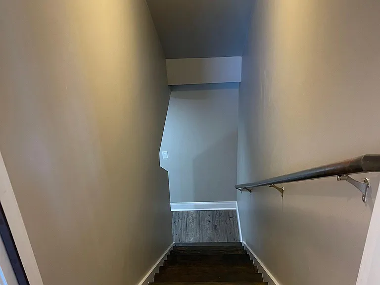 Stairways to Fully Finished Basement