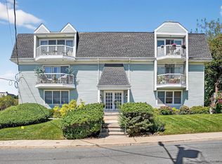 37 Harbor Lane #2A, New Rochelle, NY 10805