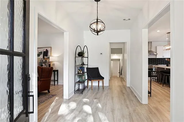 4 bed, 3.0 bath, 3042 sqft, $4,500 — Photo 3