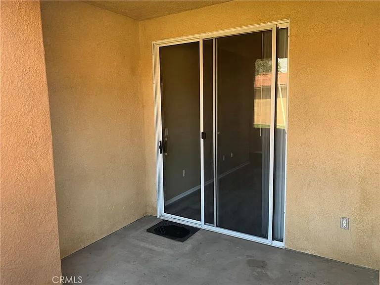 24909 Madison Ave — Photo 12