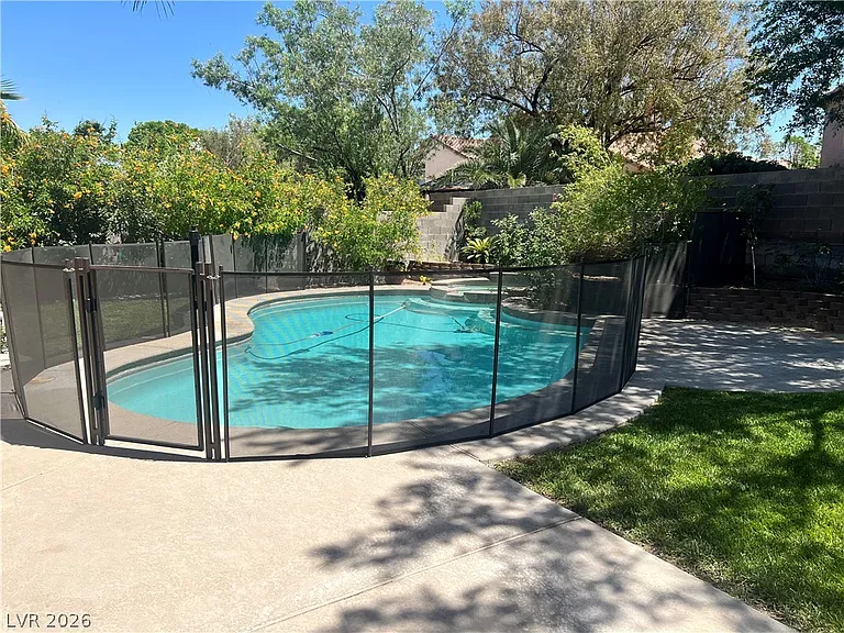8225 Woodland Prairie Ave — Photo 14