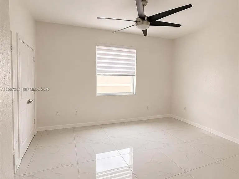 461 NE 5th Way #461 — Photo 14