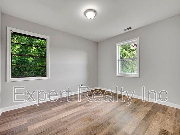 5th image of 1732 32nd Pl N Unit 2