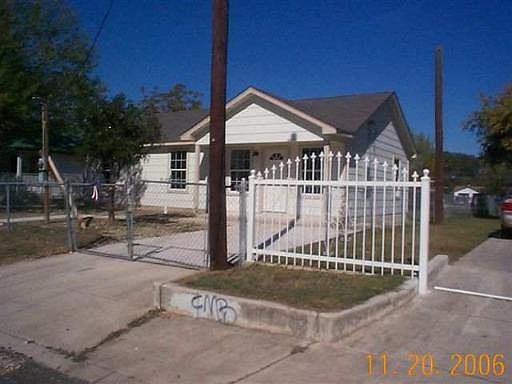 1st image of 135 CADDO ST