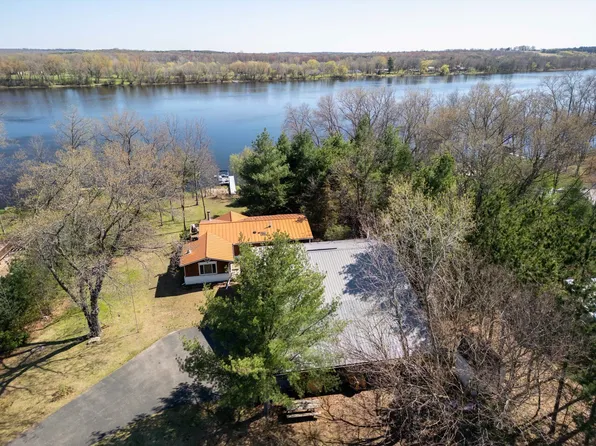 N3699 Ox Creek Rd, Montello, WI 53949