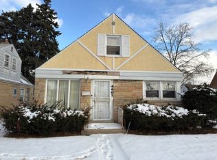 4601 Saint Charles Rd, Bellwood, IL 60104