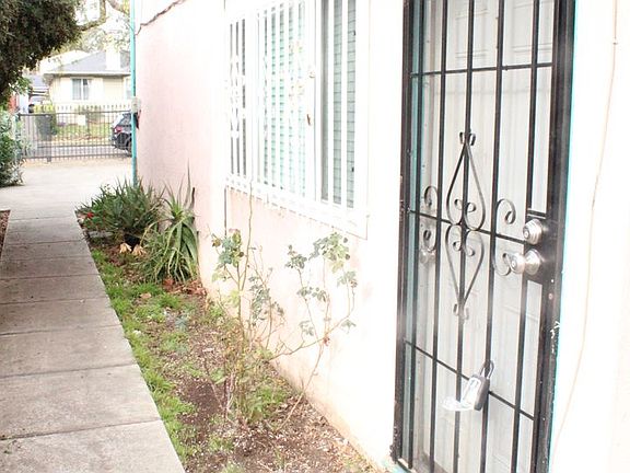 3rd image of 2244 85th Ave #1