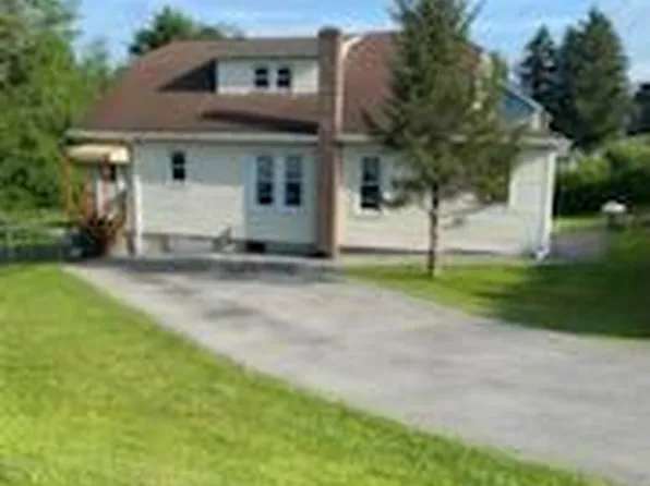 2704 Bigler Ave, Northern Cambria, PA 15714