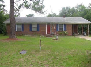 1906 S Maple Dr, Vidalia, GA 30474
