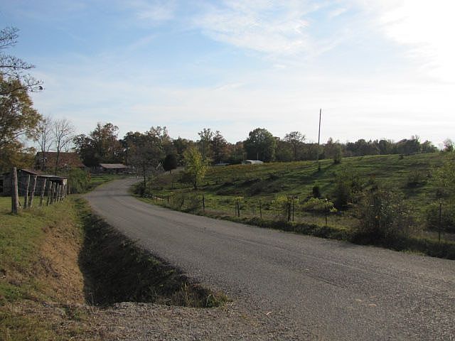 2nd image of 4818 Cottonport Rd