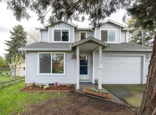 8602 NE Hassalo St, Portland, OR 97220