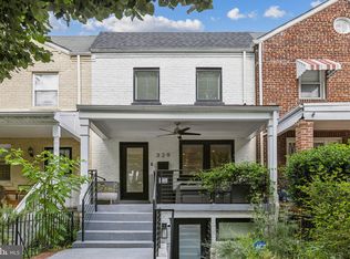 329 18th St NE, Washington, DC 20002