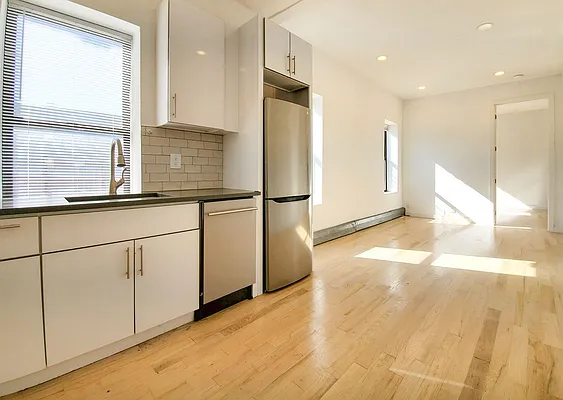 Rented by Citified Realty Group LLC | media 10