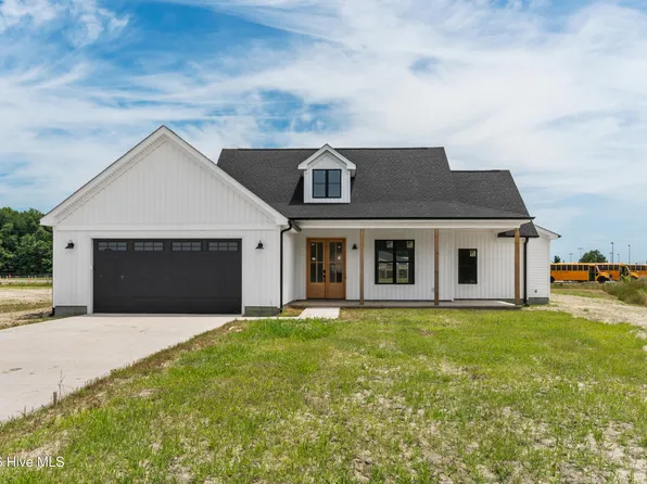 110 Hampton Place, Hertford, NC 27944