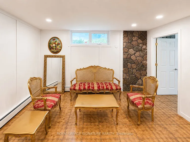20 Gallacher Ave #BASEMENT — Photo 12
