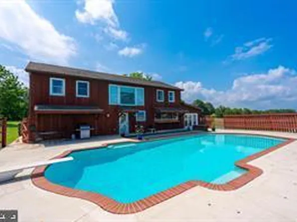 490 Siegfriedale Rd, Kutztown, PA 19530