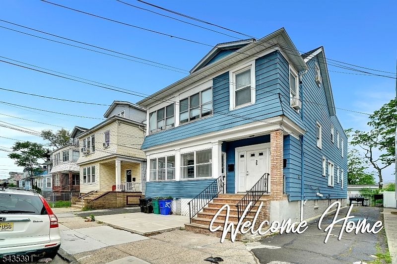 1st image of 35 Chester Ave