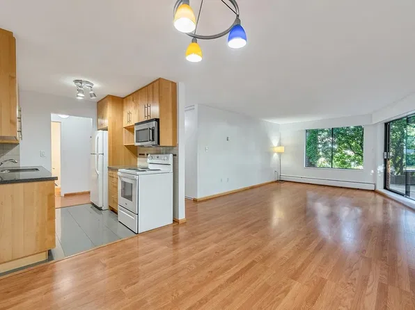 1844 W 7th Ave #106, Vancouver, BC V6J 1S8