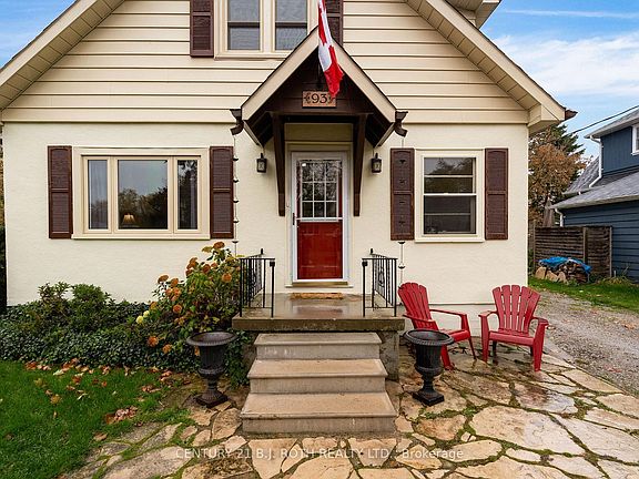 2nd image of 93 Catherine Ave