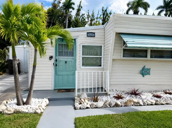 3717 115th Street Ct W, Bradenton, FL 34210