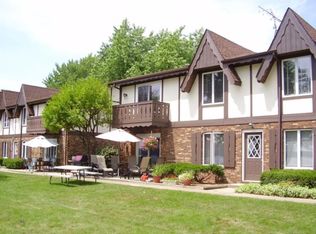 5430 Country Aire Dr #3, Coloma, MI 49038