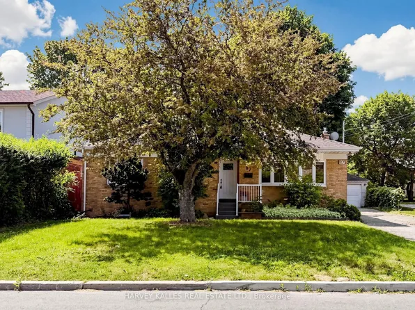 87 Combe Ave, Toronto, ON M3H 4J6